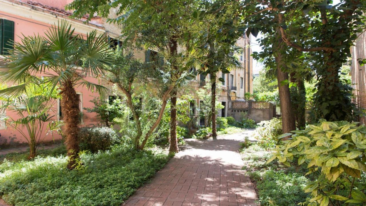 Giardino Segreto * Venecia